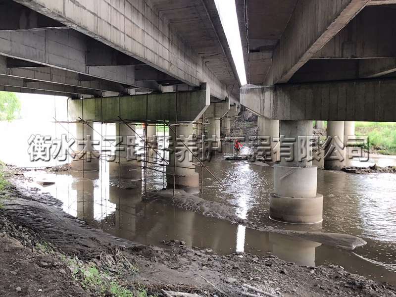 怀来--京张高速--顶升维修加固图片2