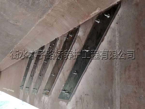 邯郸--灌胶及钢板加固图片3