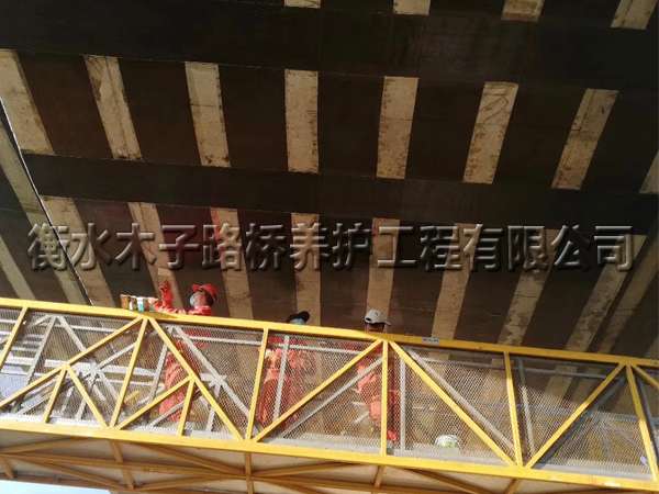 湖北--碳纤维粘贴加固