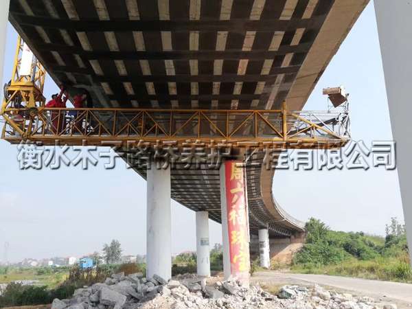 湖北--碳纤维粘贴加固图片4