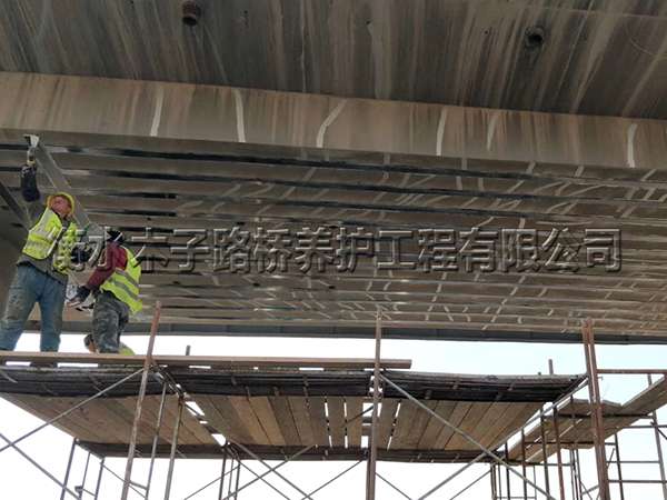 湖南--裂缝修补碳纤维板加固图片4