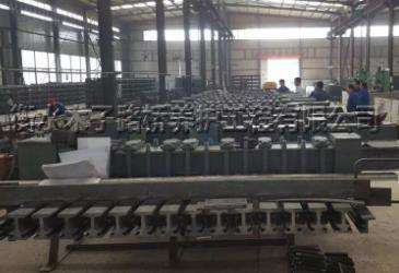 安装桥梁伸缩缝