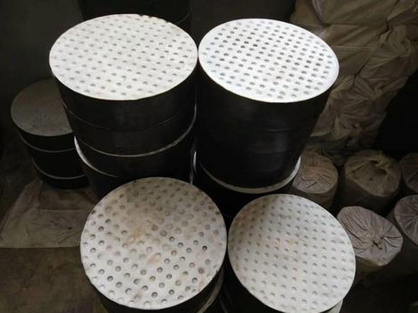 圆板式橡胶支座