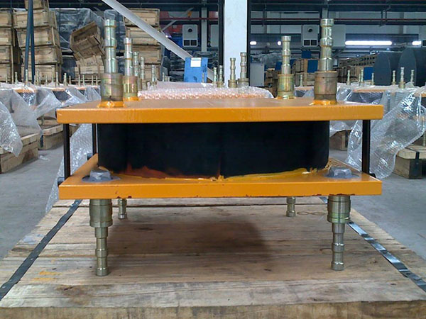 铅芯隔震支座图片4